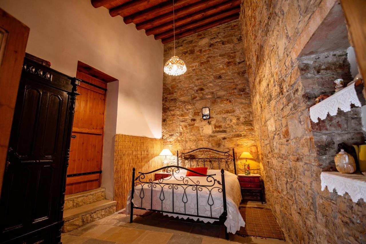 Constantias Stone Houses Лофу Екстериор снимка